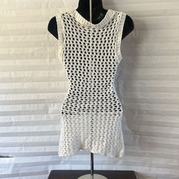 Sweater Project White Sleeveless Sweater Tunic Top Size Medium Cozy Knit - Picture 2 of 4